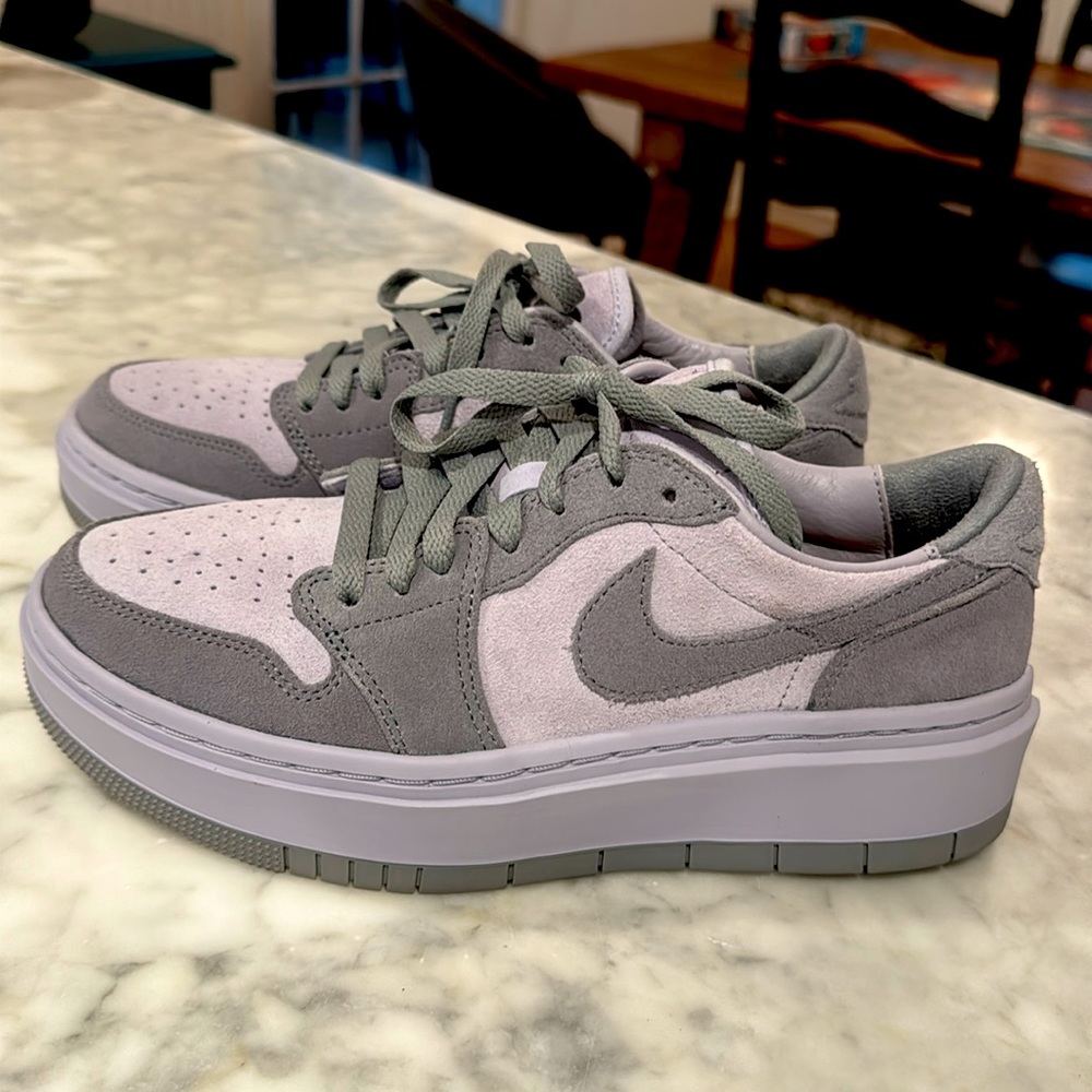 Air Jordan 1 Elevate Low Women's Shoes - NEVER WORN